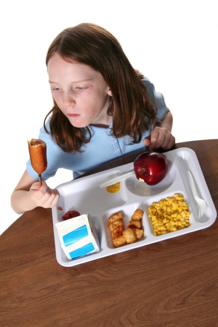 Girl eating lunch