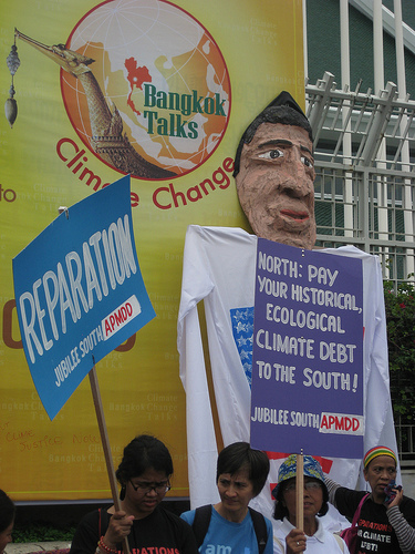 Protests outside Bangkok climate talks