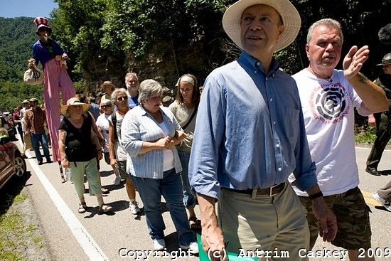 Bo Webb with James Hansen at a Coal River protest last summer