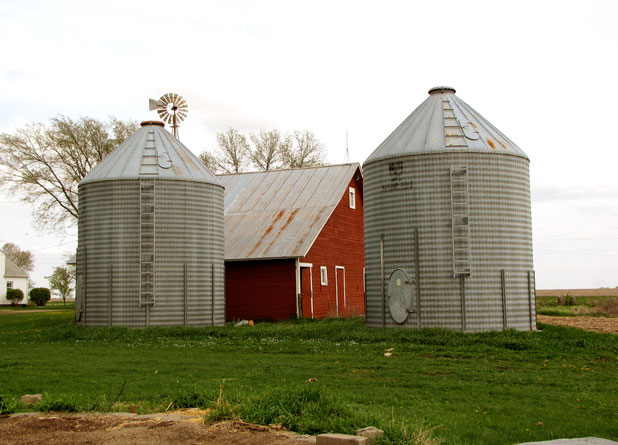 Granaries and barn