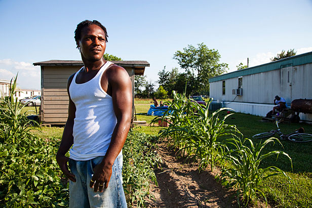 Mississippi man in urban farm