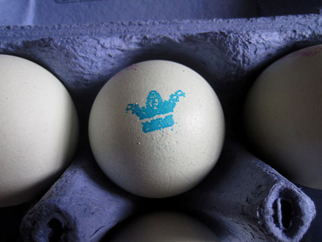 egg with crown stamp