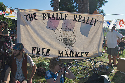 Free market sign
