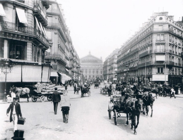 Paris, 1895.