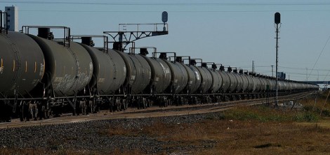 Oil from North Dakota arrives in Texas by rail.