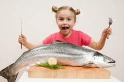 big-fish-food-kid-happy