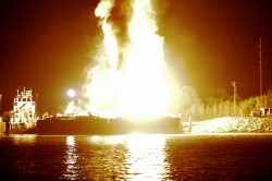 fuel-barge-explosion-arkansas-crop