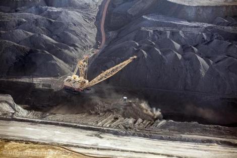 Coal strip mining in the Powder River Basin is the source of 13% of US carbon pollution