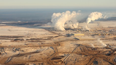 Drilling for tar-sands oil in Alberta