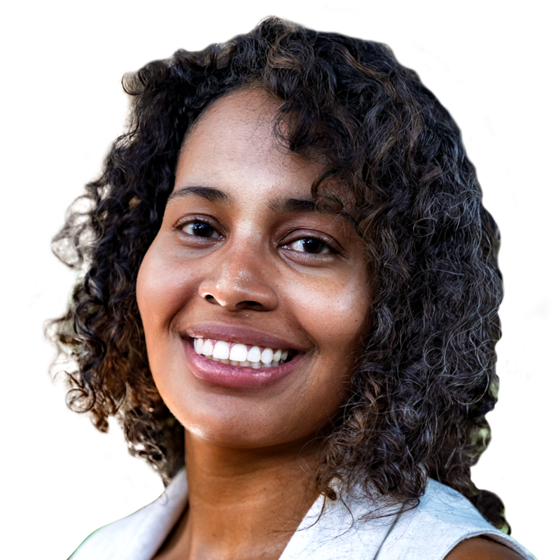Zoelie Rivera-Ocasio headshot