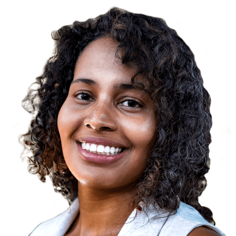 Zoelie Rivera-Ocasio headshot