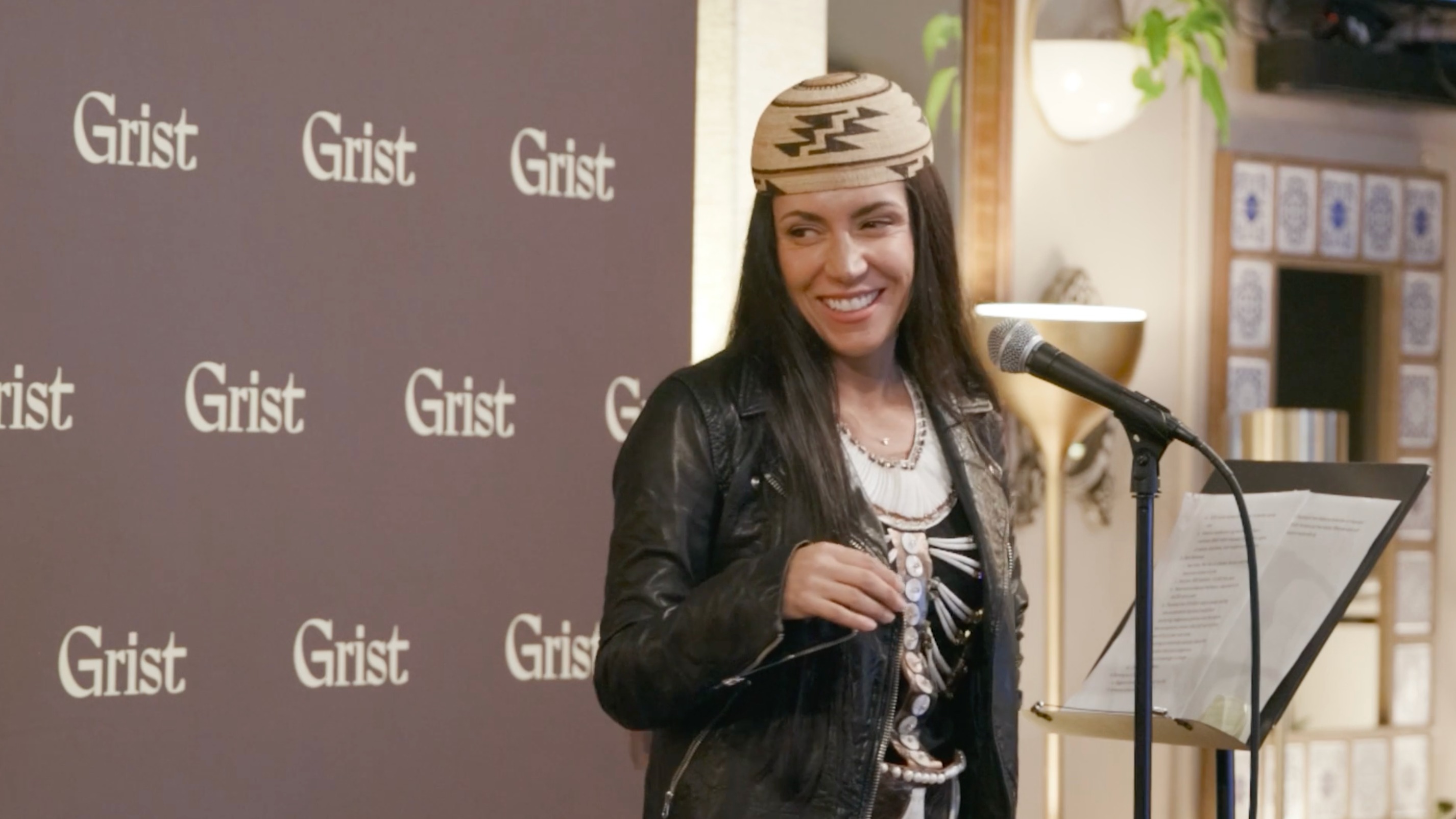Amy Bowers Cordalis speaks at Grist's Turning the Tide event