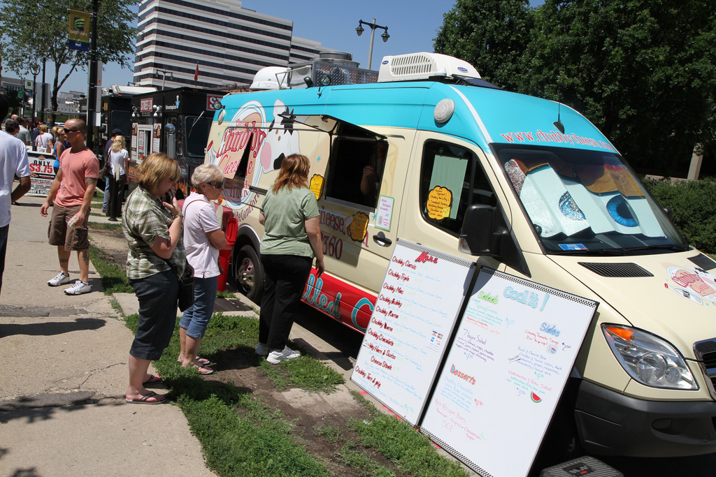 Madison may require food carts to offer vegetarian options | Grist