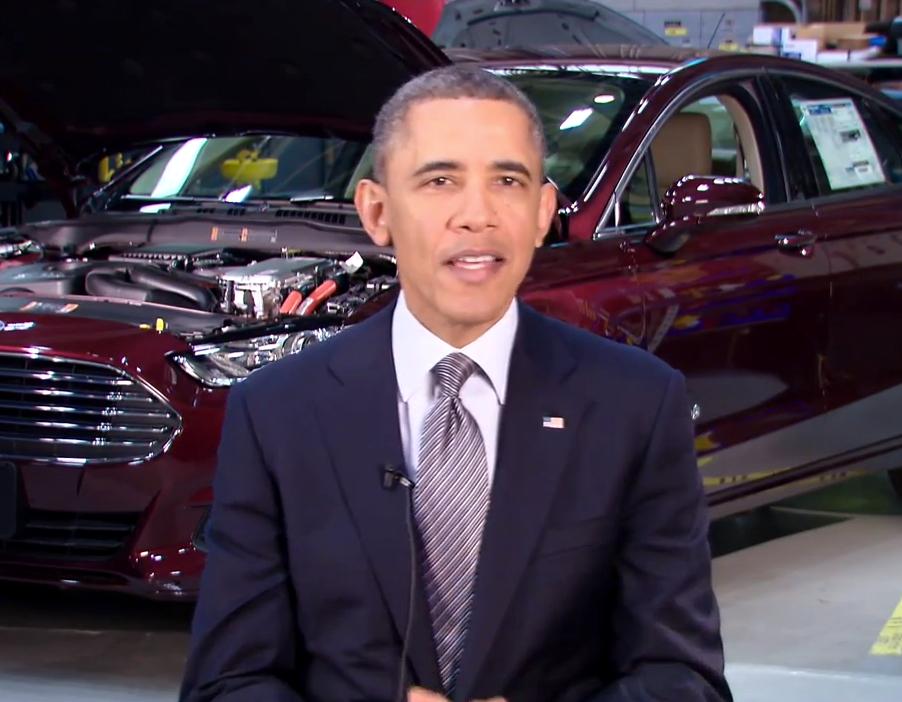 Obama in front of car