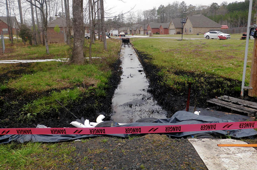 Crude awakening Exxon's Arkansas oil spill ain't pretty [SLIDESHOW]