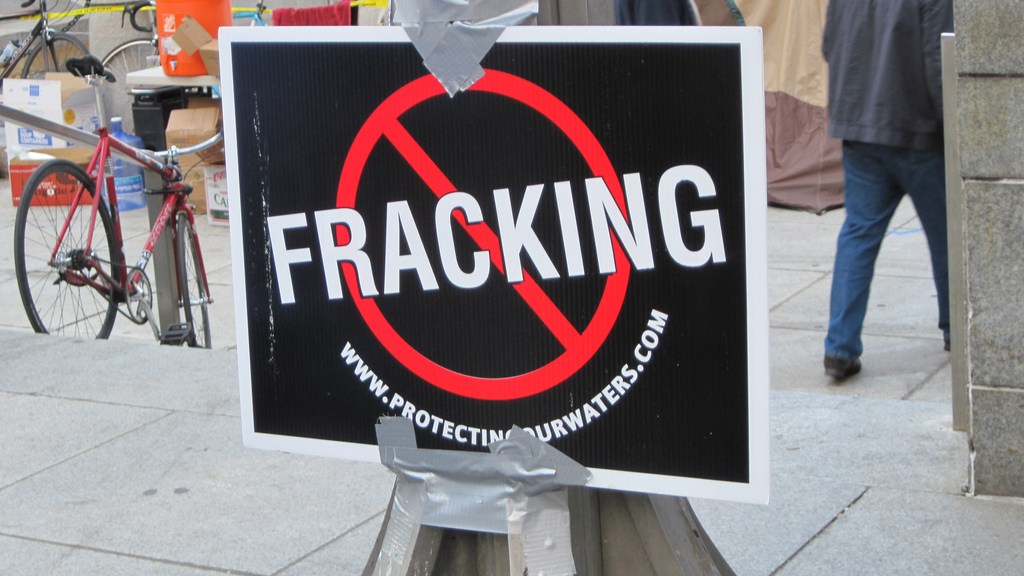 a no-fracking sign
