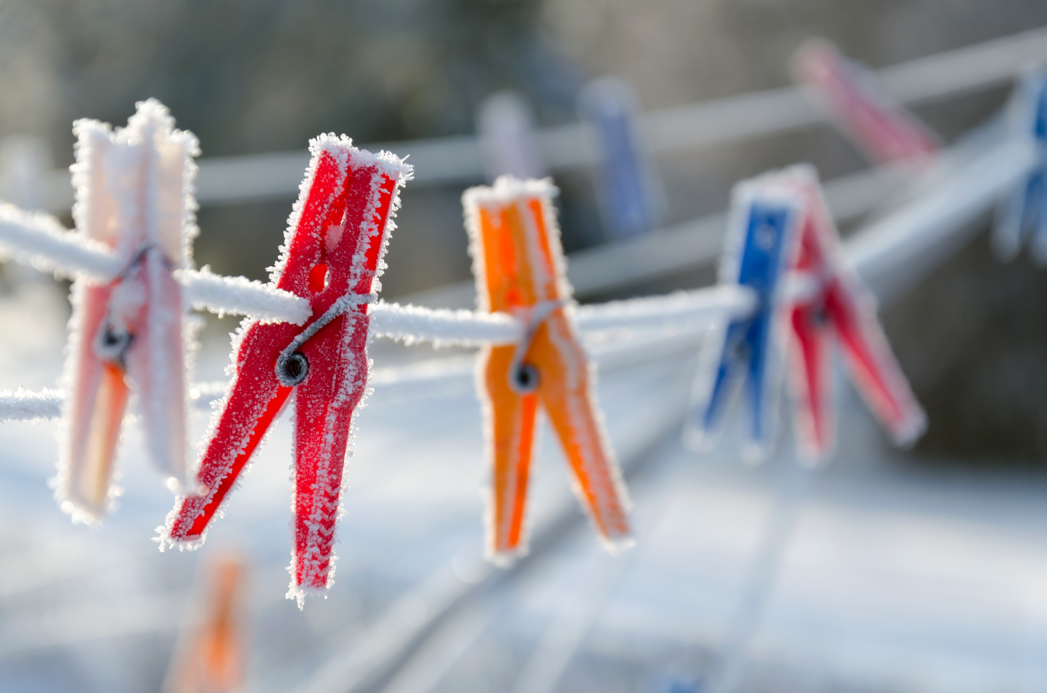 How to dry clothes properly in winter or when it's raining