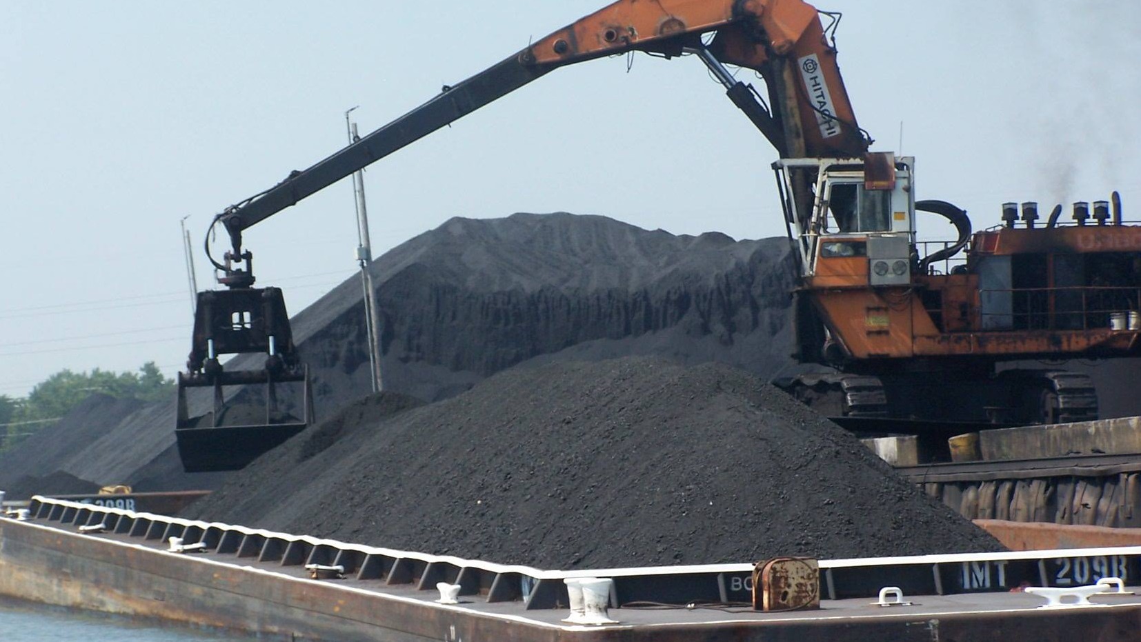 One of the petcoke piles in Chicago
