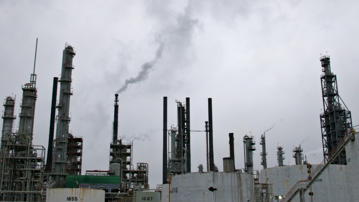 Oil refineries in Louisiana have accidents almost every day Grist