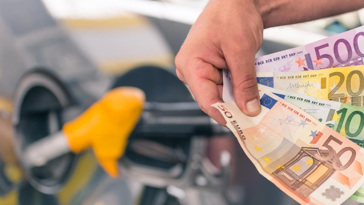 petrol pump