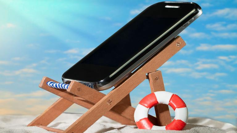 Solar charging phone