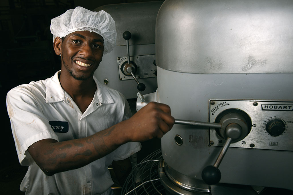 Felons, addicts, immigrants This bakery will hire anyone Grist