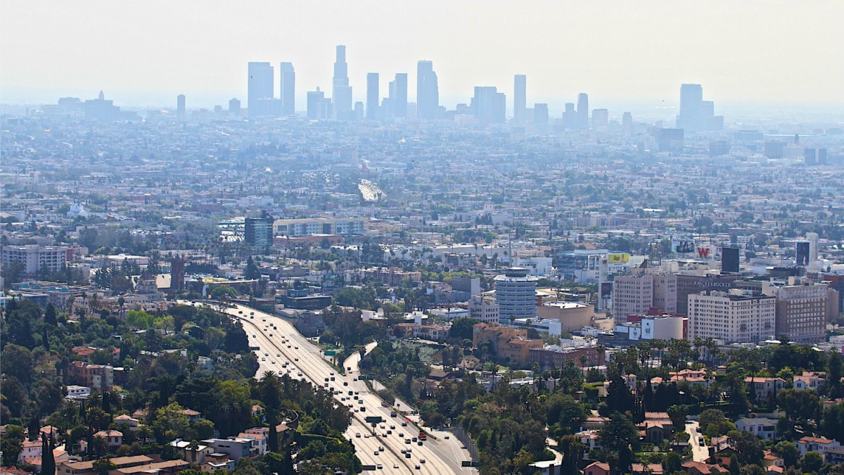 smoggy L.A.