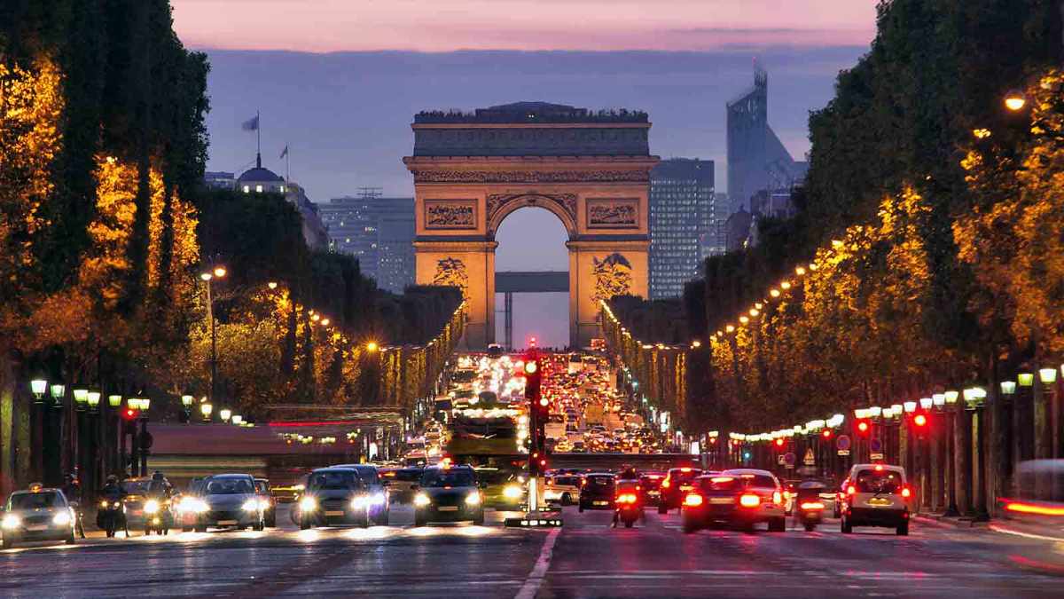 PARIS, FRANCE - MAY 13: Champs-Elysees Street View On May 13, 2015