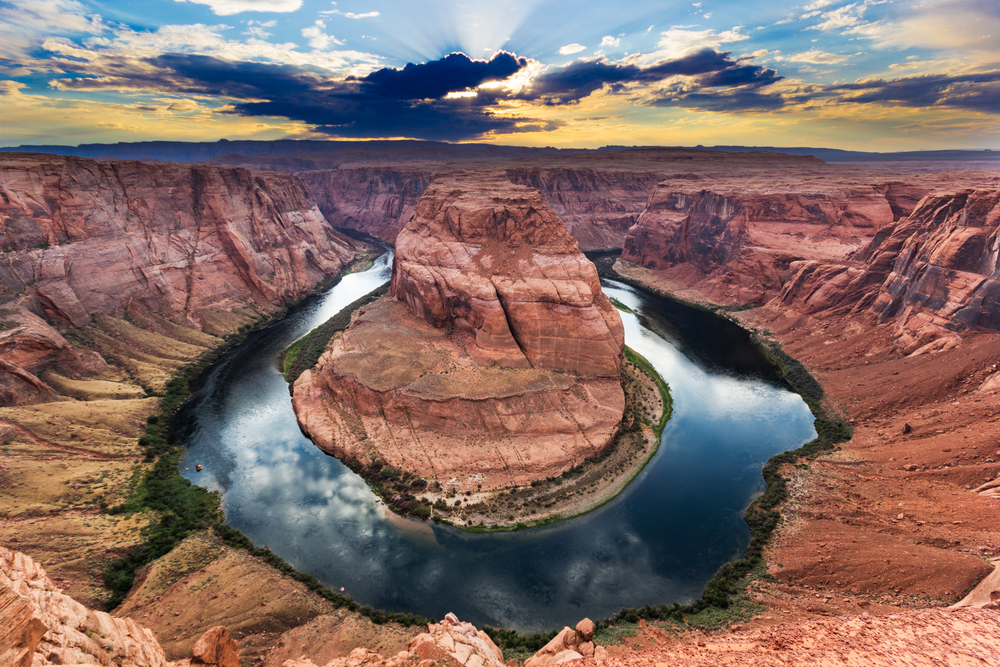 Follow a gallon of water from Lake Mead to a Las Vegas tap