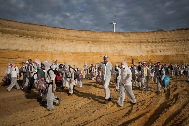 Check out these amazing photos of activists shutting down a coal mine ...