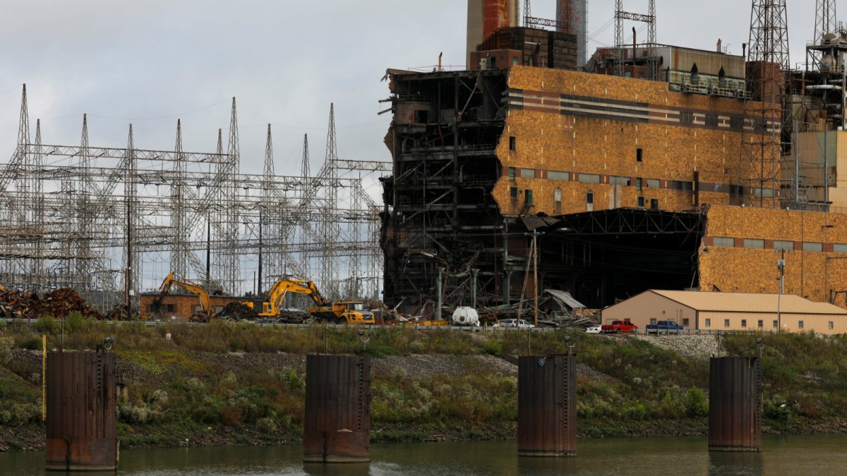 Coal’s death spiral, in 3 charts Grist