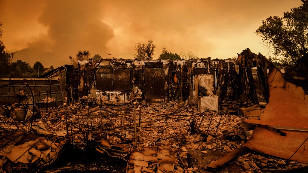 California S Fire Tornado Is What Climate Change Looks Like