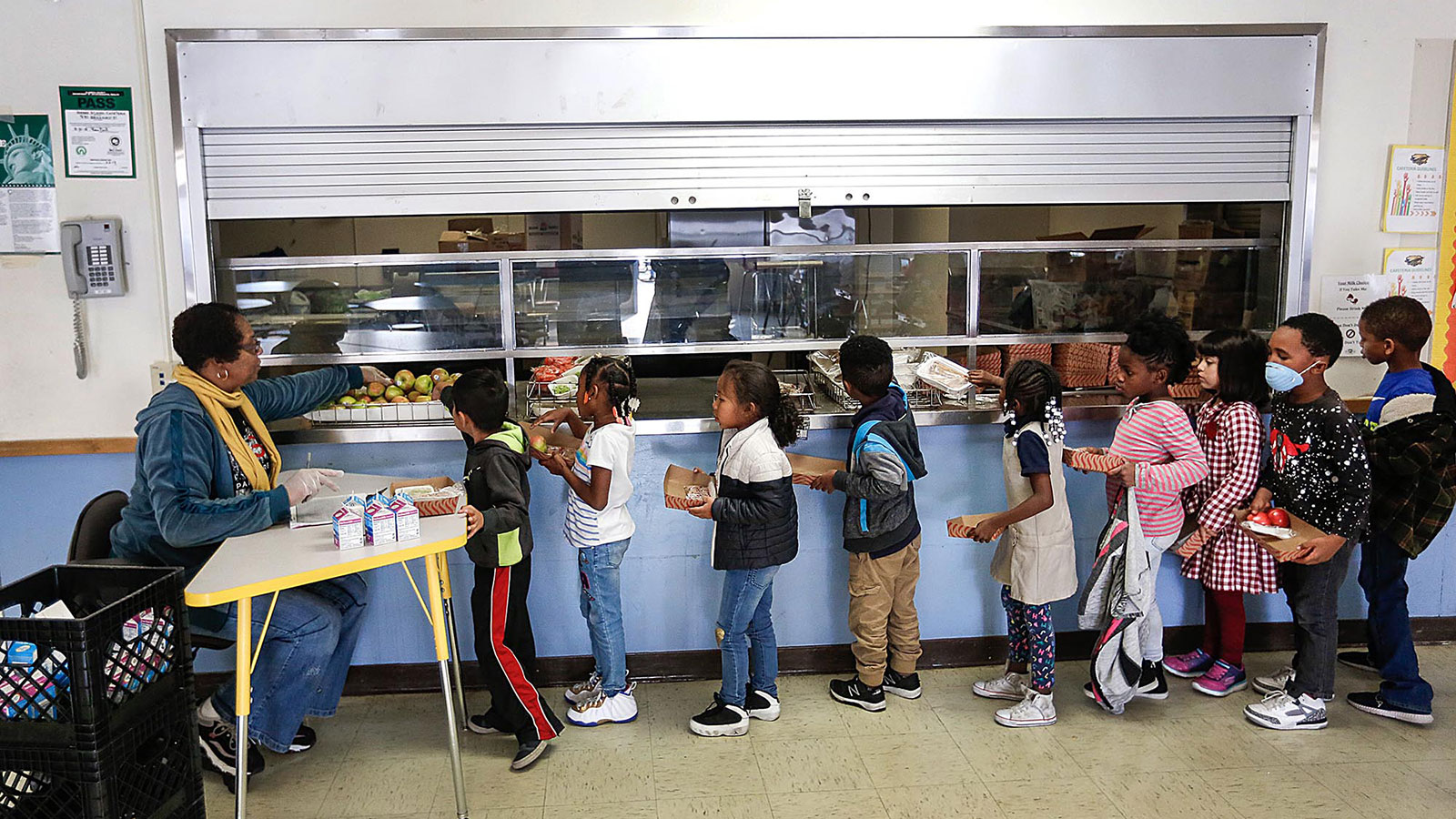 https://grist.org/wp-content/uploads/2018/08/oakland-school-lunches-featimg.jpg