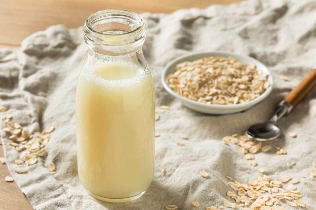 Organic White Oat Milk in a Glass