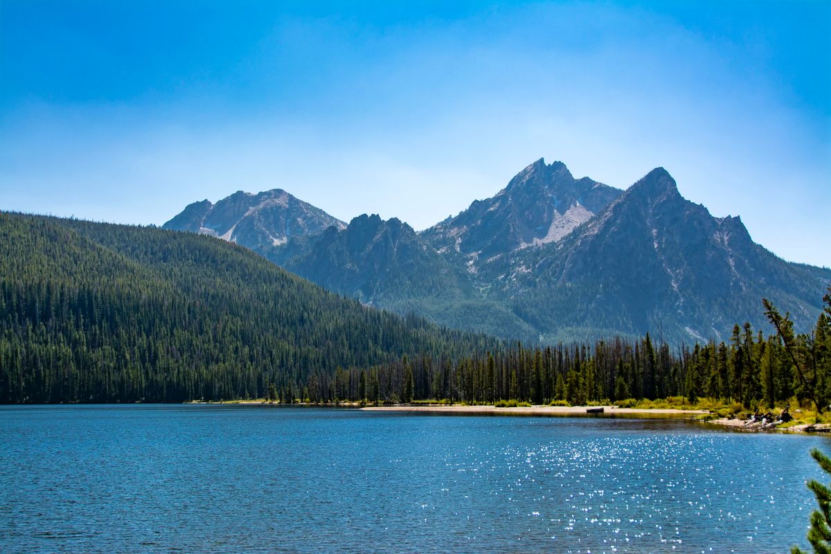Scenic view of Stanley Lake and Sawtooth Mountains at Stanley, Idaho.