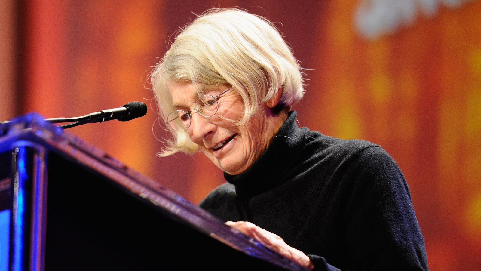 mary-oliver-the-poet-who-saw-the-wilderness-in-humanity-grist