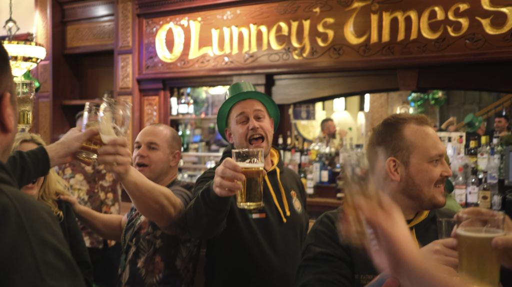 Coronavirus nightlife