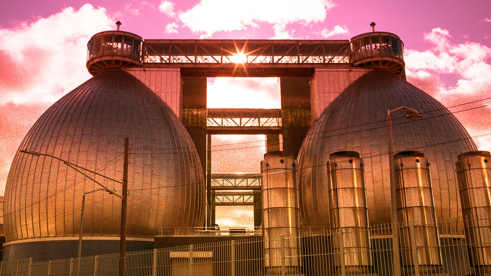 photo of exterior of Newtown Creek Wastewater Treatment Plant