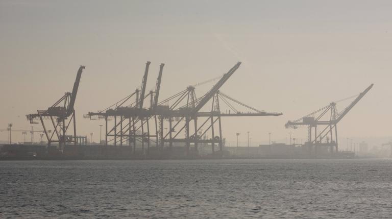 Smoky seattle waterfront