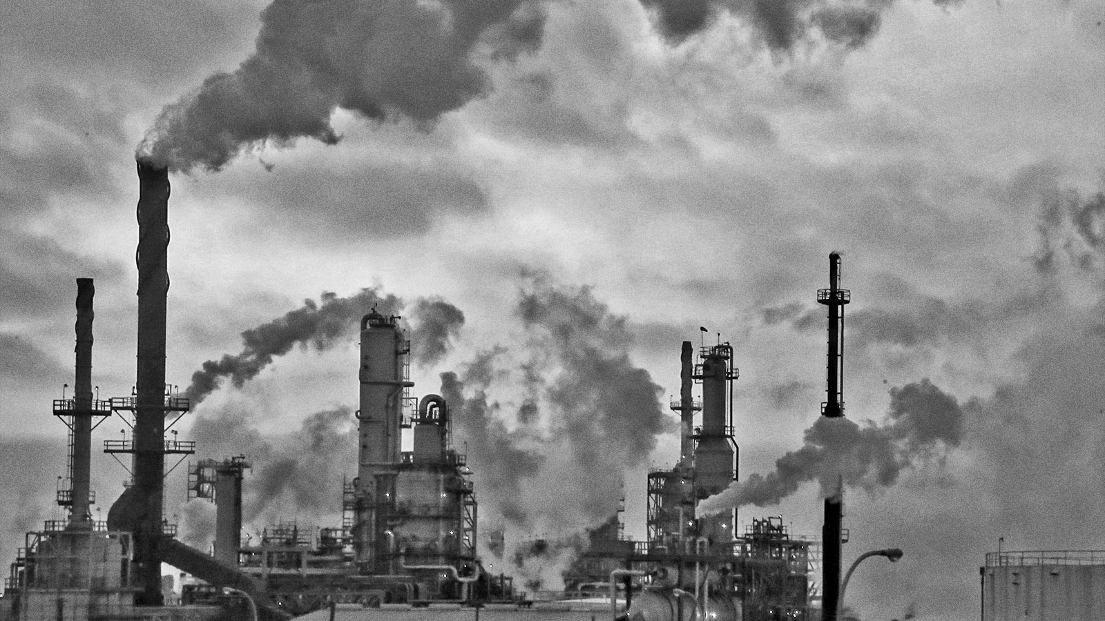 Black and white photo of an oil refinery