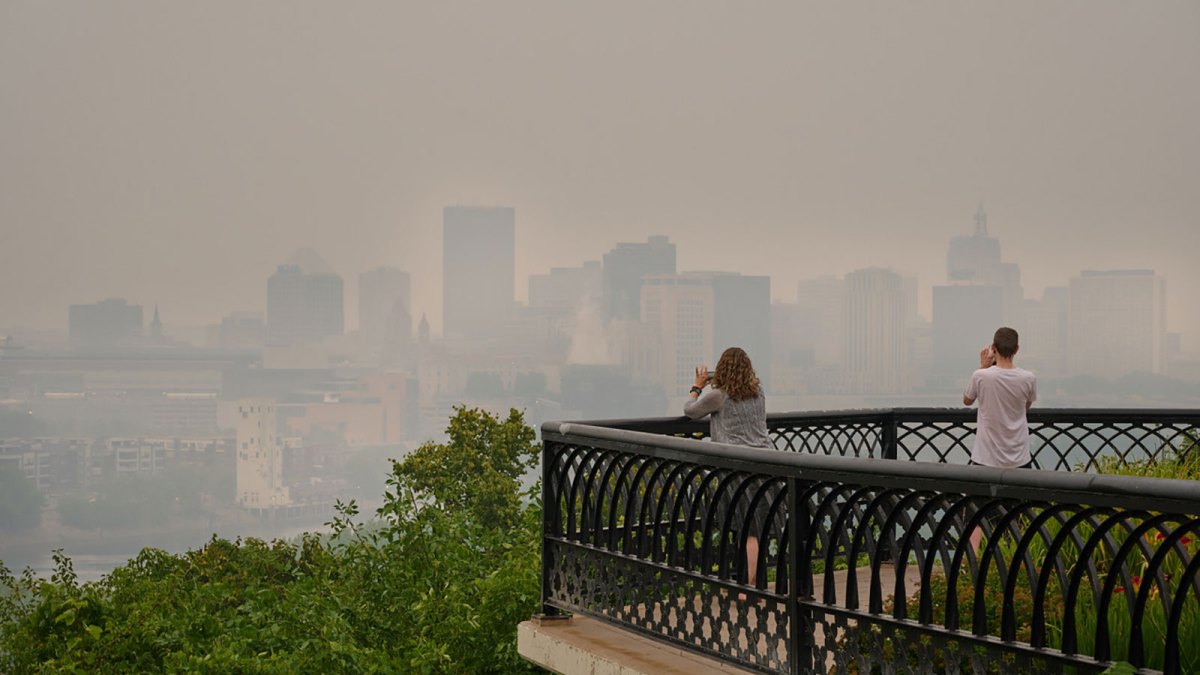 Canadian wildfire smoke gives Minnesota city the worst air in the US