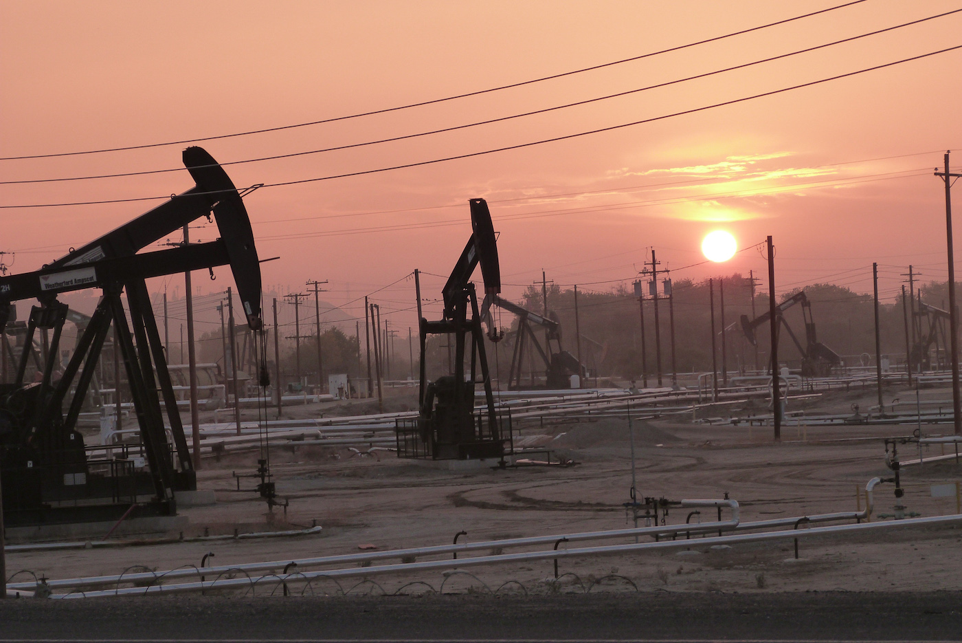 Pump jacks extract oil from Chevron’s Kern River Oil Field, near Bakersfield, California.