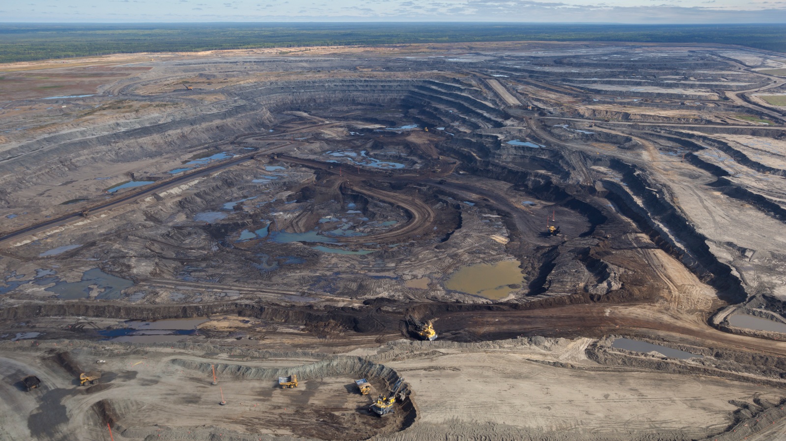 Alberta oil sands tar sands