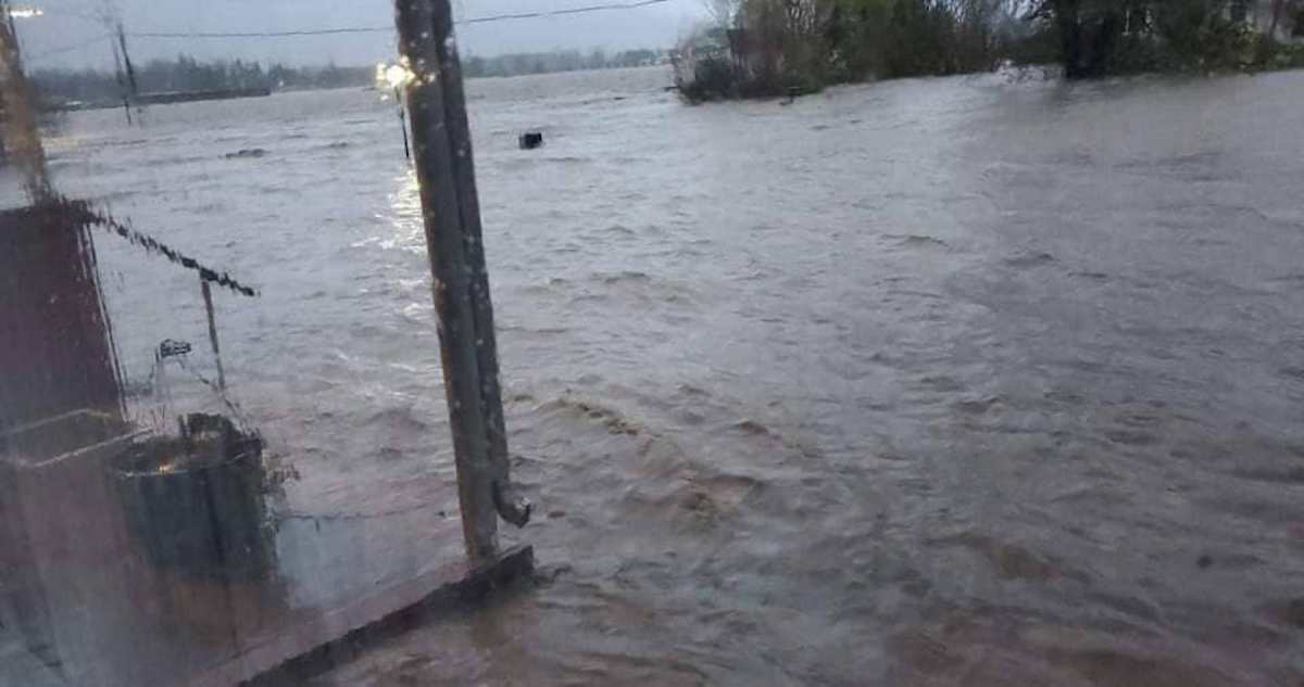 displaced-washington-flood-survivors-in-limbo-while-awaiting-federal