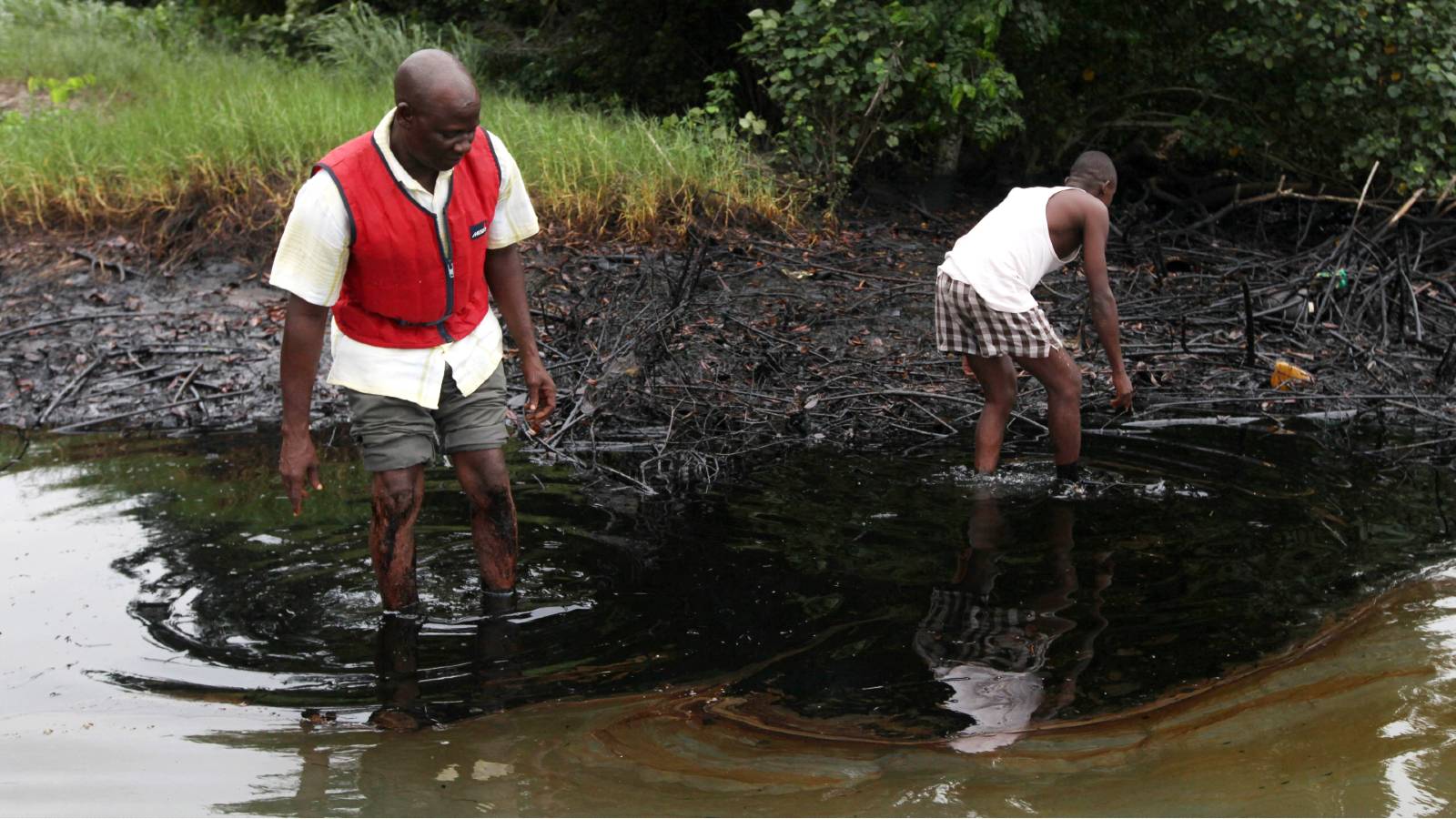 oil slick in Niger Delta region