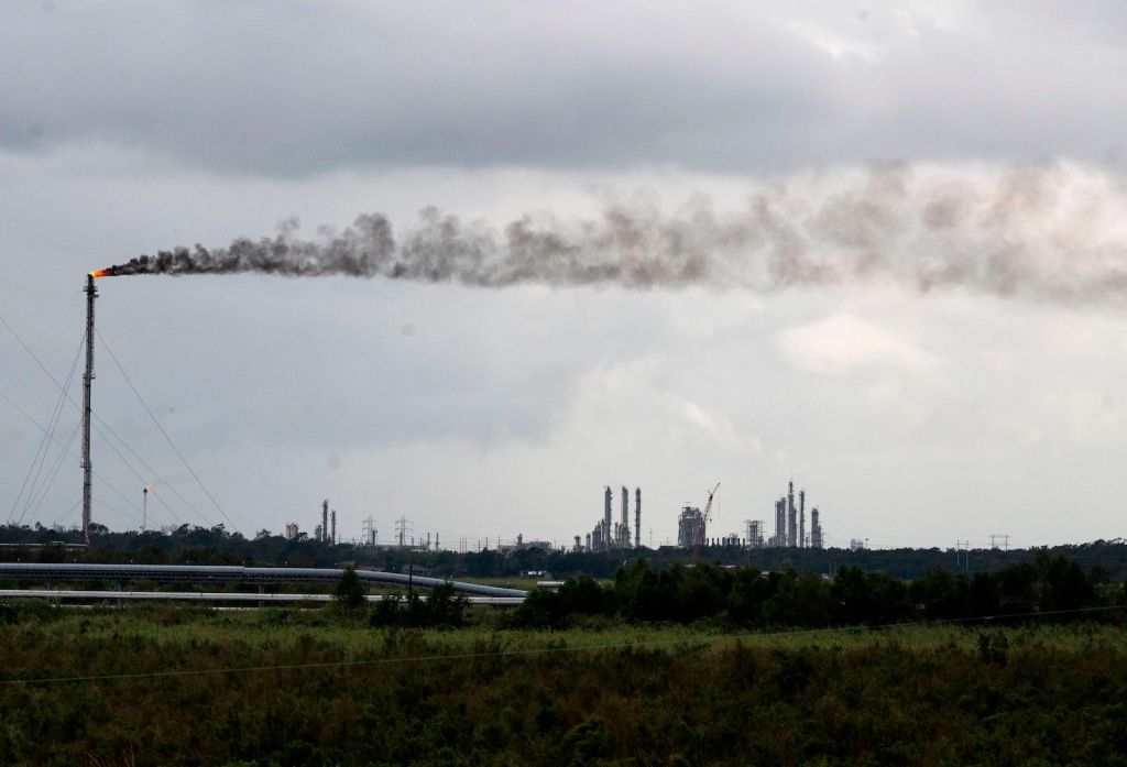 How Texas allowed 1 billion pounds of excess pollution over two decades ...