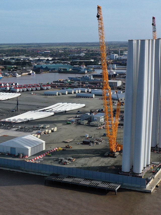 Offshore wind turbines need rare earth metals. Will there be enough to