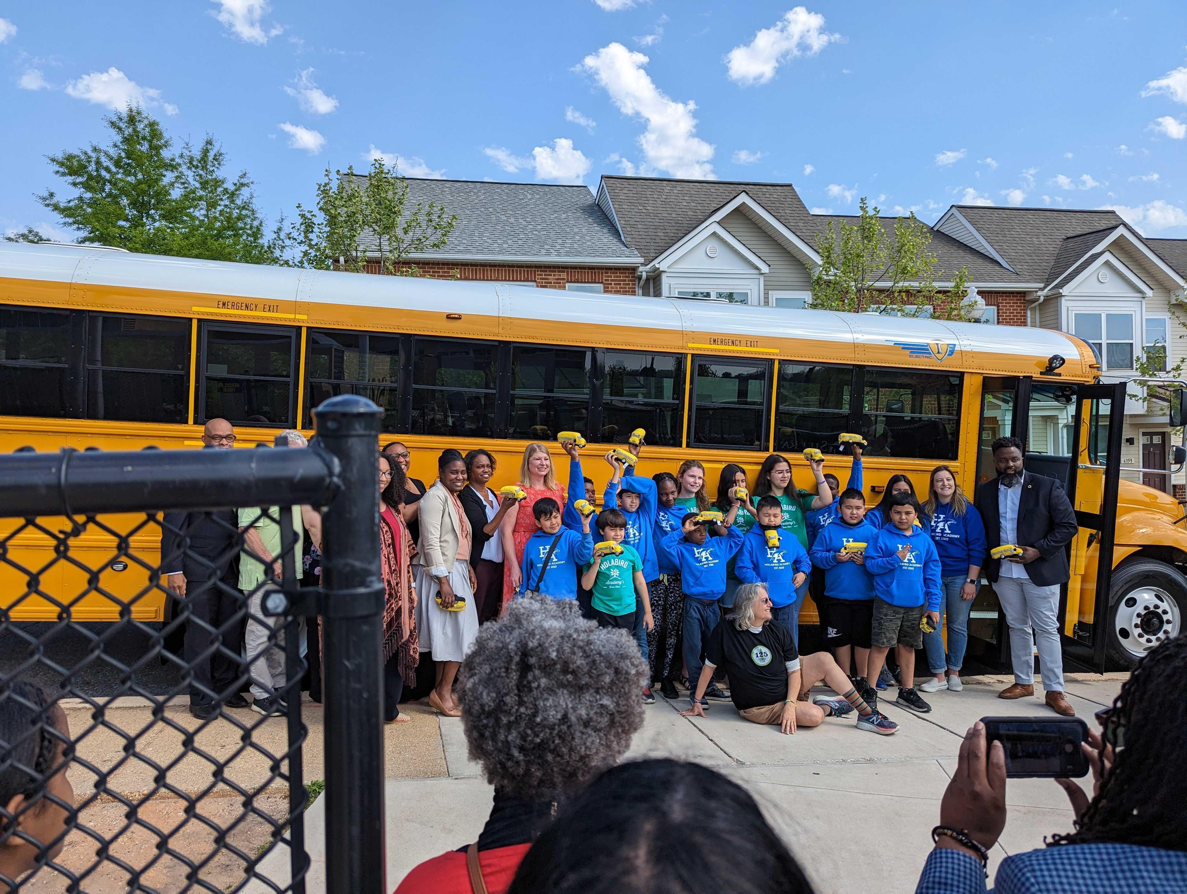 In Baltimore, yellow buses are going green - Grist | Grist