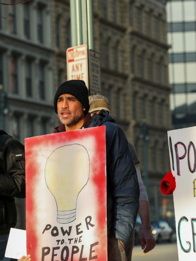 Metro Justice Rally electric utility - Thoughtful Journalism About Energy's Future