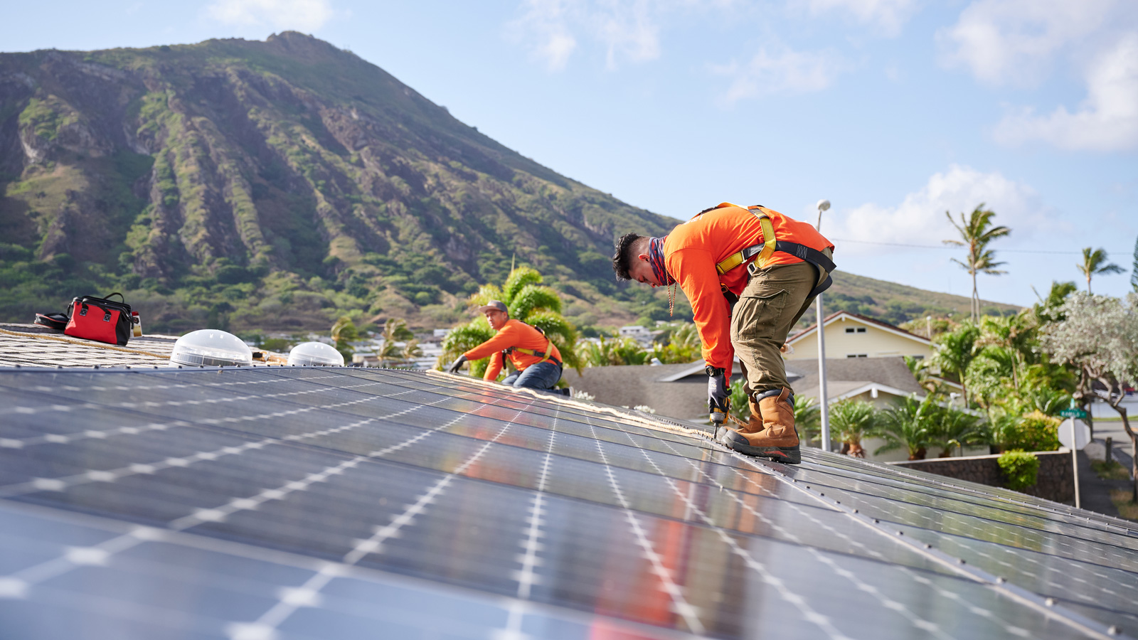 Hawaii solar installer